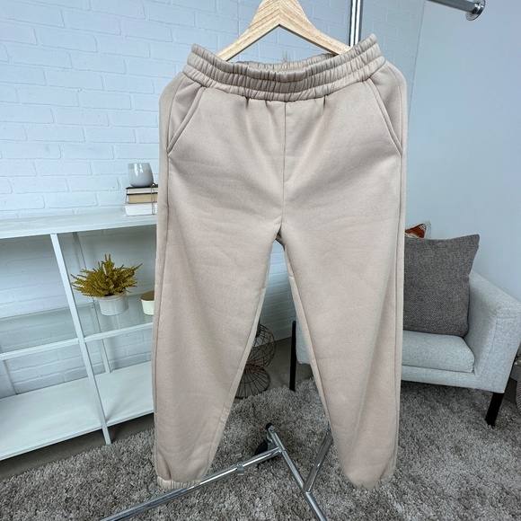 Cropped Pullover Sweat pants SET | Apricot - Picture 3 of 5